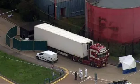 Tin mới nhất về tổng số tiền bồi thường cho gia đình 39 nạn nhân tử vong trong thùng container ở Anh