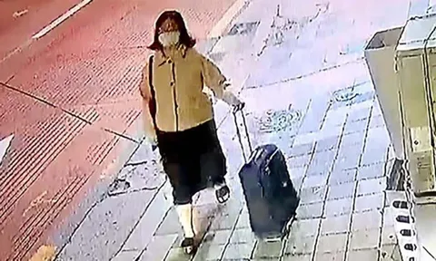 Camera ghi lại khoảnh khắc cô gái 20 tuổi kéo valy đựng thi thể đi phi tang: Lời khai lạnh lùng sau khuôn mặt ngây thơ và bản án tù chung thân