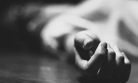 Phát hiện thi thể bị cháy nửa người trong căn hộ cao cấp: Camera an ninh ghi lại hành động lạnh sống lưng của nghi phạm