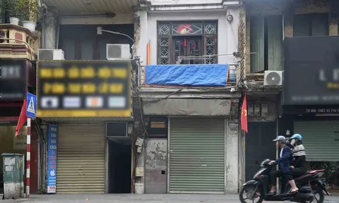 Hé lộ nội dung thư tay của chủ quán bán 1,2 triệu đồng/3 bát bún riêu gửi khách hàng