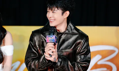 Trường Giang mang sân pickleball lên thảm đỏ, Anh Tú Atus tiết lộ thử thách lớn nhất khi "phủ sóng" màn ảnh rộng