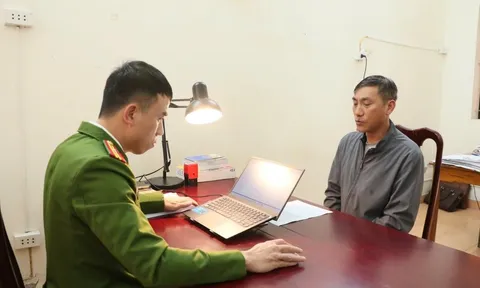 Khởi tố Phạm Văn Hùng