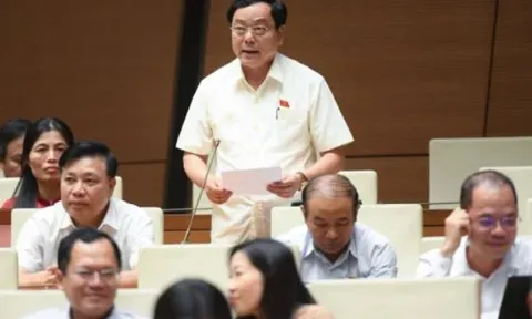 Nguồn cải cách tiền lương giải quyết cho CBCC hưởng thêm 80% và viên chức hưởng thêm 60% mức lương theo Nghị quyết 29 cụ thể ra sao?