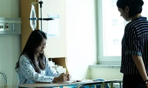 Bi kịch từ vết máu lạ trên chiếc quần nhỏ của thiếu nữ 18 tuổi