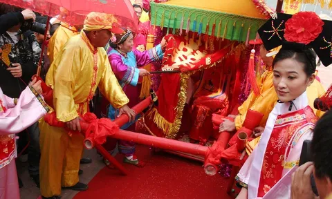 Tòa phán quyết cực gắt vụ chồng đòi tiền sính lễ vì vợ không cho hôn