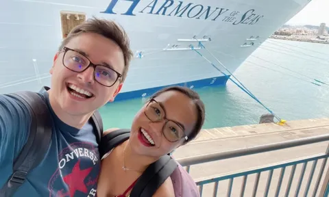 Cặp đôi từng gây chú ý với chuyện tình “cô gái Việt – chàng thủy thủ Pháp” thông báo chia tay, bất ngờ lý do phía sau