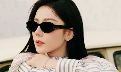 Mắc kẹt ở Dubai, Địch Lệ Nhiệt Ba đánh rơi cơ hội tỏa sáng trên thảm đỏ quốc tế khiến fan xót xa