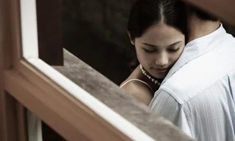 Sau 10 năm chịu đựng hôn nhân tổn thương, tôi yêu người đàn ông có vợ… rồi phát hiện một sự thật khiến mình tỉnh ngộ