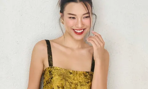 Hot girl từng lên bìa báo tuổi teen nổi tiếng cả nước, giờ là mẹ đơn thân, con trai lai được khen như “soái ca nhí”