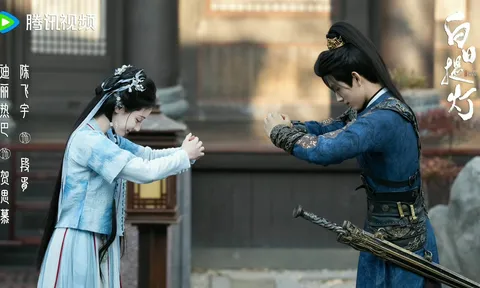 Sức nóng kinh người của Bạch Nhật Đề Đăng: Địch Lệ Nhiệt Ba - Trần Phi Vũ tung chiêu quảng bá "độc nhất vô nhị"