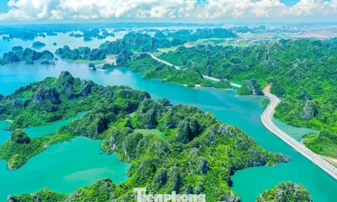 Vịnh ít người biết ở Việt Nam lọt top kỳ quan Đông Nam Á, tại sao lại không phải Hạ Long?