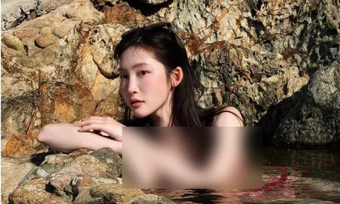 Ca sĩ Juky San mặc bikini tắm tại Giếng tiên gây phẫn nộ:  Ca sĩ lên tiếng, chính quyền vào cuộc