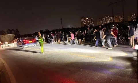 Bỏ lại xe máy, cặp sách trên cầu, 3 mẹ con nghi nhảy sông Hồng tự tử:  Hé lộ nguyên nhân trong bức thư tuyệt mệnh đẫm nước mắt