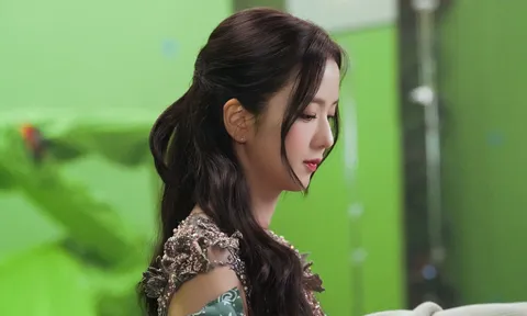 Jisoo (BLACKPINK) gây choáng khi liên tiếp "chốt đơn" nhà sang trị giá nửa nghìn tỷ