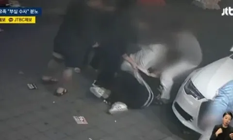 Đạo diễn người Hàn bị đánh tử vong vì cố bảo vệ con trai: CCTV hé lộ cảnh tượng gây phẫn nộ