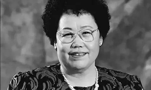 Vợ tỷ phú của “Đường Tăng” Trì Trọng Thụy qua đời ở tuổi 85: Ai sẽ là người thừa kế sự nghiệp và khối tài sản khổng lồ?