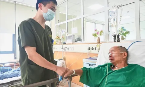 Người đàn ông “chết lâm sàng” vì viêm phổi, hồi sinh ngoạn mục nhờ 1 xét nghiệm: Báo sĩ cảnh báo không nên chủ quan với triệu chứng thường gặp này