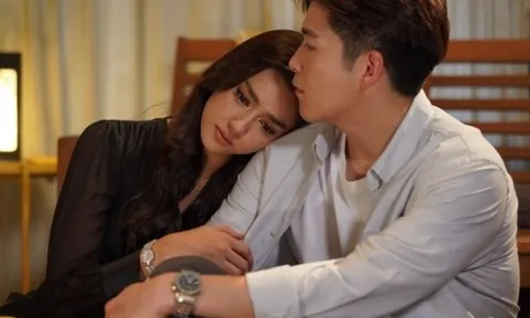 Dự đám cưới bạn thân rồi uống say, tôi nhắn tin cho chồng cũ "em nhớ anh" và anh đáp 4 từ khiến tôi điếng người