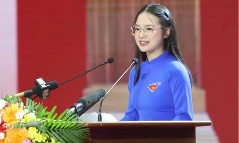 Profile đáng nể của nữ sinh Hà Tĩnh, vừa có bài phát biểu “viral” mạng xã hội về cố Tổng Bí thư Hà Huy Tập