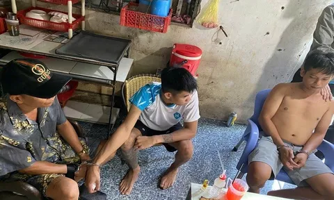 Công an gõ cửa bất ngờ nhà Đặng Văn Trung, 3 đối tượng lập tức bị bắt giữ