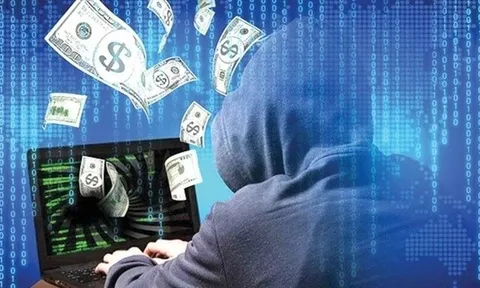 Vụ tỷ phú bị tống tiền nửa gia sản sau "tình một đêm": FBI tìm thấy bằng chứng nhạy cảm trong... hộp băng vệ sinh