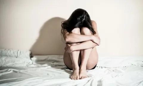 Hồ sợ phá án: Bác sĩ phụ khoa nổi tiếng bị tố chuốc thuốc nhiều cô gái trẻ để xâm hại tình dục