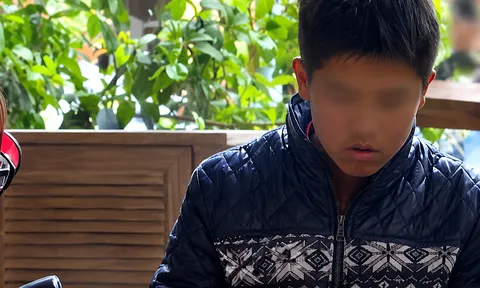 Nam sinh uống chai nước do bạn học đưa rồi không nói được suốt 10 ngày, sự thật phía sau gây phẫn nộ