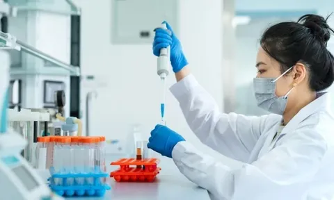 AI thiết kế "siêu vaccine" chống đại dịch