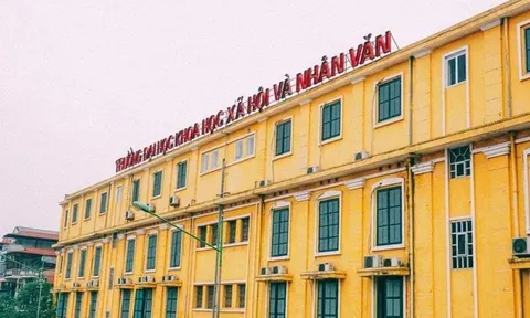 Bất ngờ điểm chuẩn ngành Báo chí “lao dốc”: Nguyên nhân do đâu?