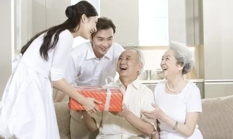 Gợi ý những món quà ý nghĩa, tinh tế dành tặng cha mẹ nhân dịp Vu Lan 2026
