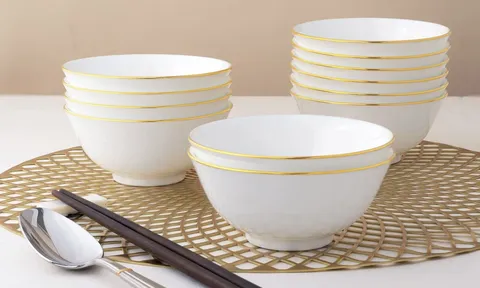 Bát ăn dùng lâu ngày có thể tiềm ẩn rủi ro: 4 dấu hiệu cho thấy đã đến lúc thay mới