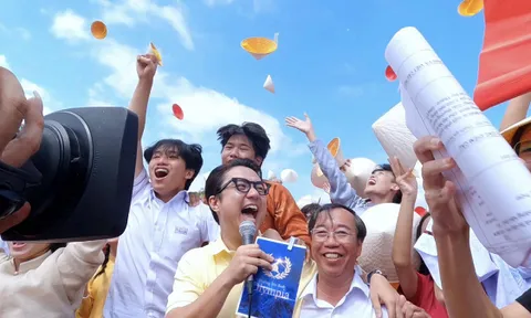 Nam MC VTV được gọi là “dẫn đâu thắng đó” ở Olympia: Từng là kỹ sư Bách khoa, bỏ học bổng Hàn Quốc để theo đuổi đam mê