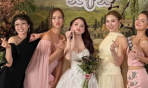 Dàn "chị đẹp" quẩy hết mình trong tiệc cưới của Xuân Nghi