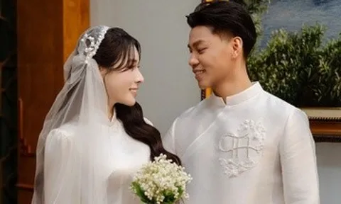 Vợ Văn Thanh lần đầu công khai con gái riêng, nghẹn ngào tiết lộ nỗi sợ lớn nhất trong ngày cưới