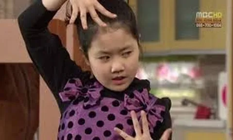 Bé Hae Ri năm nào giờ khác đến mức fan cũng nhận không ra