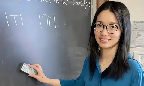 Cô gái Trung Quốc từng không vào nổi ngành Toán, nay khiến cả thế giới phải nhắc tên