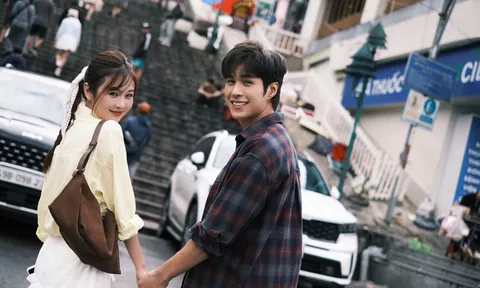 Từ chuyện tình cũ đến mối duyên mới, Otis và Ribi Sachi liên tục gây chú ý