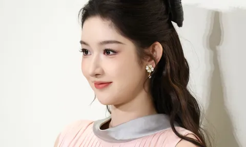 Trước khi Tôn Thiên gây sốt, Vương Ngọc Văn từng là cái tên được fan “đo ni đóng giày” cho Thượng Chi Đào
