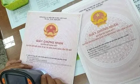 Sổ đỏ điện tử có giá trị pháp lý như bản giấy, người dân được nhận đồng thời hai bản?