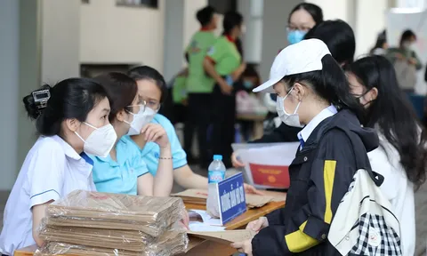 Lịch nhập học đại học năm 2026 của các trường và những lưu ý về giấy tờ, sinh viên không nên bỏ qua