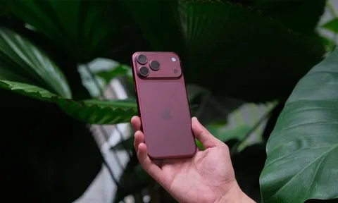 Ngoài khẩu độ camera, iPhone 18 Pro Max/ Pro còn điểm gì khiến người mua cân nhắc?