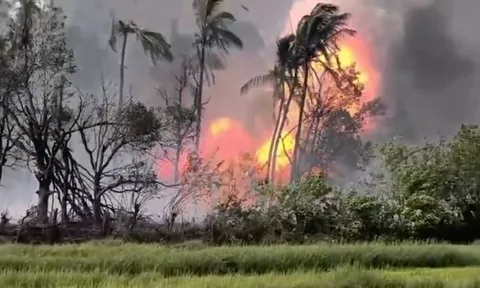 Nổ kho pháo hoa, 13 người thiệt mạng: Tiếng nổ liên hoàn xé toạc bầu trời, cảnh tượng hãi hùng như ngày tận thế