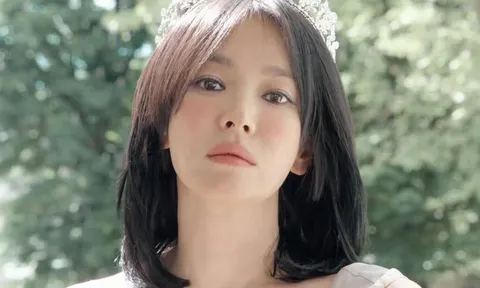 Song Hye Kyo chính thức "dứt tình" 14 năm với công ty quản lý, rò rỉ động thái chuẩn bị lập "đế chế" riêng