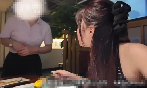 Đi ăn một mình, nữ blogger bị cả nhà hàng "quây" ép vào phòng kín gặp "Tổng tài"
