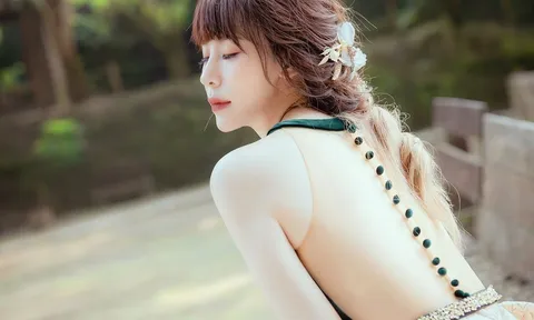 Nữ người mẫu đình đám đột tử ở tuổi 36, tang lễ tổ chức gấp rút đầy bí ẩn
