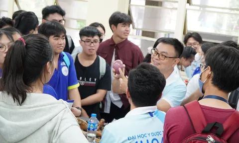 Bức tranh điểm chuẩn đại học Y Dược: Xu hướng tăng chiếm ưu thế, cao nhất tăng gần 4 điểm