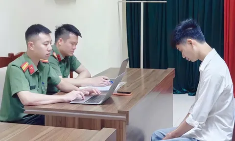 TikToker “Khuê Ơi Dậy Đi” chính thức bị công an "sờ gáy" vì phát ngôn phân biệt vùng miền