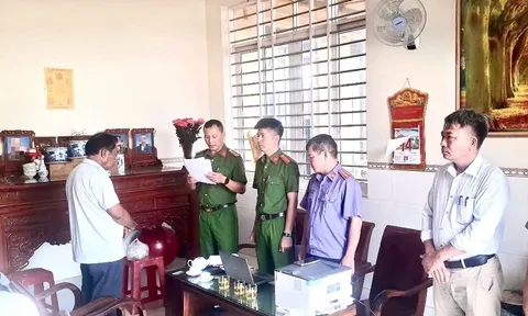 "Bỏ quên" hơn 4.400 cây muồng, nguyên Phó giám đốc Đỗ Đức Thịnh và 2 đồng phạm bị khởi tố