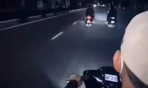 Phía sau vụ 39 thiếu niên vác dao kiếm náo loạn trong đêm: Nỗi lòng người mẹ đưa con đến cơ quan công an