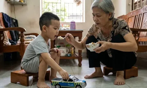 "Anh là con rể, đâu phải con trai ruột": Câu nói của chồng khi bố vợ nhập viện gây tranh cãi